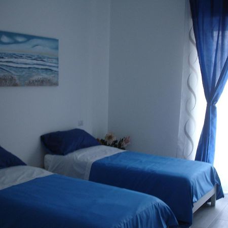 Le Gemelle Apartment Bari Exterior photo