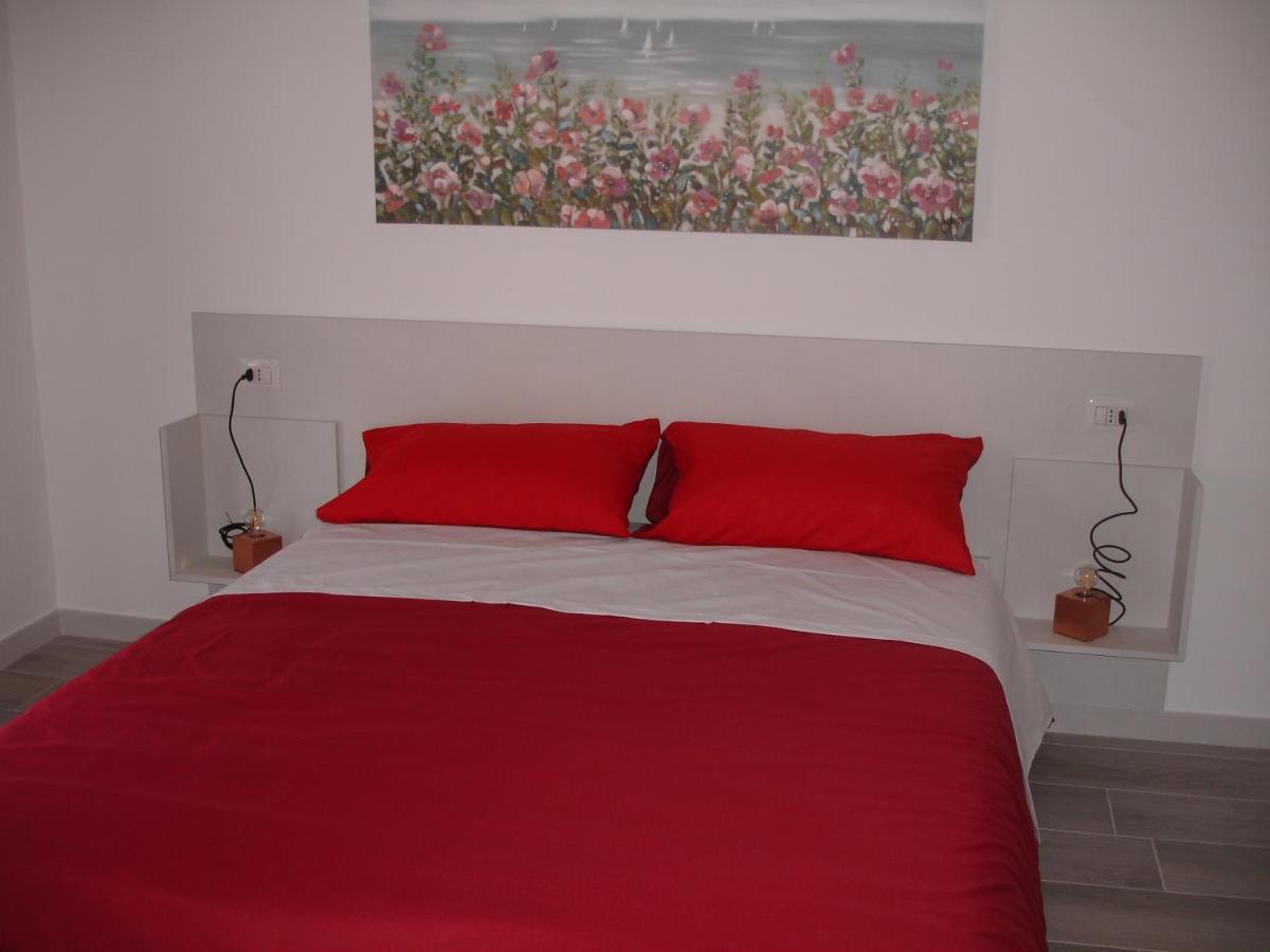 Le Gemelle Apartment Bari Exterior photo